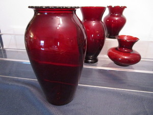 lot 119 image: Ruby Vases
