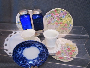 lot 173 image: Cobalt SP, Milk Glass