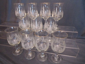 lot 181 image: Holiday Stems