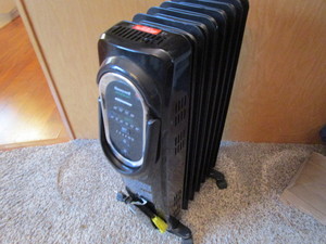 lot 203 image: Honeywell Heater