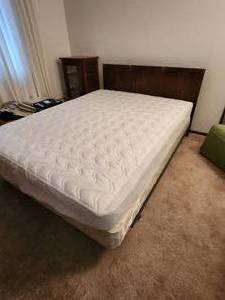 lot 32 image: Queen Mid-Century Modern Solid Wood Headboard and Queen Mattress and Box Spring