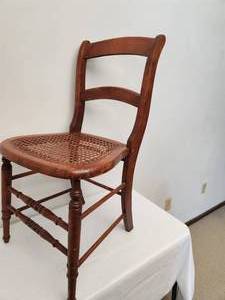 lot 61 image: Vintage Wood Side Chair with Cane Seat (in need of repair)