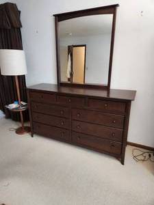 lot 68 image: High Quality Nadeau Mission Style Dresser with Attached Mirror in Excellent Condition