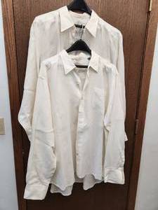lot 69 image: Two White Linen Tommy Bahama Dress Shirts Size XL