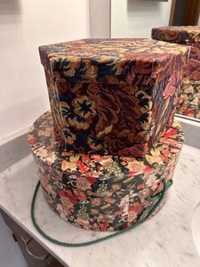 lot 87 image: Two Hat Boxes