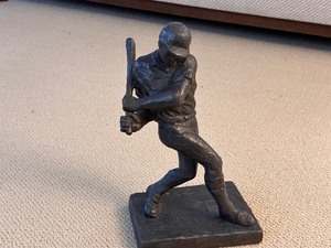 lot 116 image: Vintage Austin Productions Sculpture Baseball Player #15