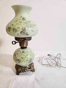 lot 153 image: Vintage Gone with the Wind Hand Painted Hurricane Lamp