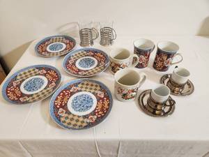 lot 156 image: Vintage Imari Style Porcelain Cups and Saucers, and Antique Silver and Ceramic Espresso Cups