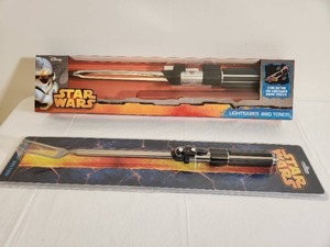 lot 202 image: Star Wars Lightsaber BBQ Tongs and Fork