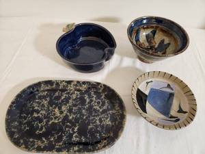 lot 251 image: Variety of Hand Made Pottery Pieces