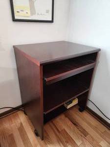 lot 291 image: Computer Desk Rolling Cart with Pull out Keyboard Tray