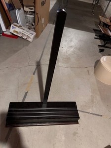 lot 426 image: Large 21st Century Tabletop Art Easel by Paragon