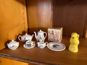 lot 237 image: Miniature Peter Rabbit Teaset and Bird Whistle