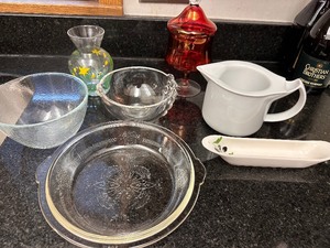 lot 261 image: Lot of Kitchen Glassware, Vase, Bowls, Olive Tray