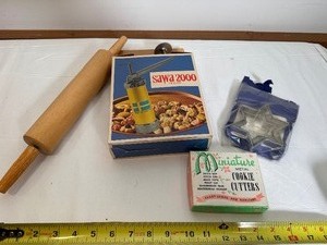 lot 355 image: Vintage 1960s Swedish Cookie Press, Rolling Pin, and Cookie Cutters