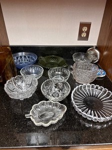 lot 265 image: Lot of Crystal and Pressed Glass Serving Pieces