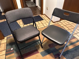 lot 501 image: Two Folding Chairs