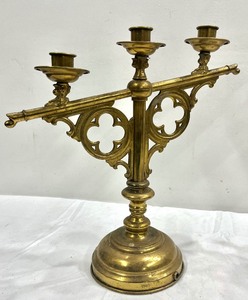 lot 8 image: Vintage Brass Matching Candelabra 
