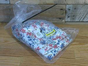 lot 153 image: 400 Thread Count Performance Printed Pillowcase Set - Threshold - Standard- Ditsy Floral