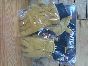 lot 107 image: Boss Arctik Winter Work Gloves Water Resistant 3M 100g Insulation, 2 Pairs XL