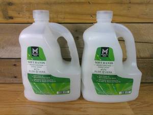 lot 137 image: Members Mark Moisturizing Hand Soap Refill, Aloe Vera, 80 Fluid Ounce (2 Pack)