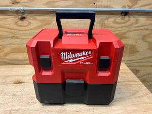 lot 25 image: MILWAUKEE M12 FUEL 12-Volt Lithium-Ion Cordless 1.6 Gal. WetDry Vacuum (Vacuum-Only)