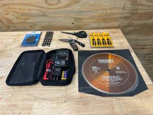 lot 76 image: Lot of Various Items