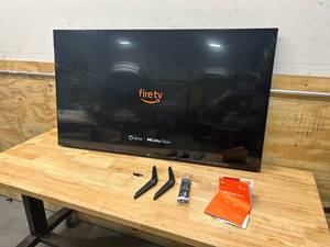 lot 17 image: TCL 50-Inch Class S4 4K LED Smart TV with Fire TV (50S450F, 2023 Model), Dolby Vision HDR, Dolby Atmos, Alexa Built-in, Apple Airplay Compatibility, Streaming UHD Television, Black