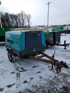 lot 14 image: 2007 Airman Model PDS185S Tow Behind Air Compressor