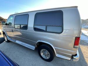 2003 Ford Econoline E250 - 2 OWNERS