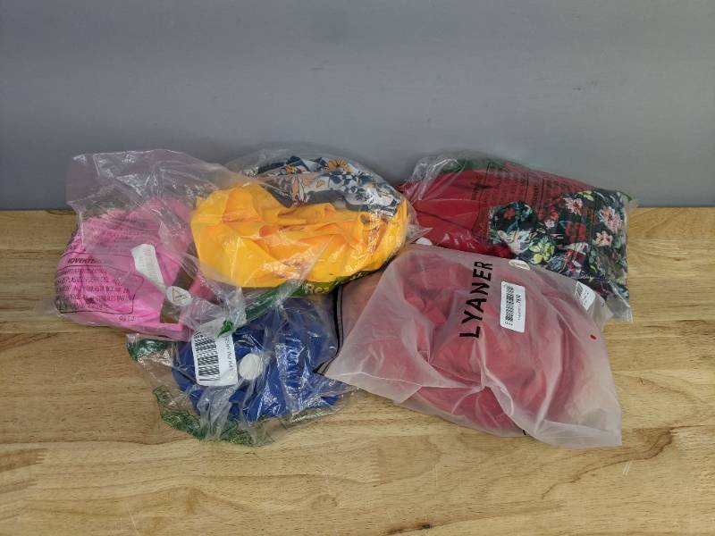 lot 42B image: Great AMAZON Womens Intimates Return Box Shape Wear, Lingerie, Pantie & Bras Q