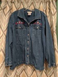 lot 487 image: Susan Graver Womens Jean Jacket Size Large P