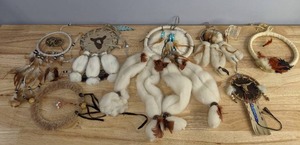 lot 69 image: A Collection of (7) Native American Dreamcatchers K