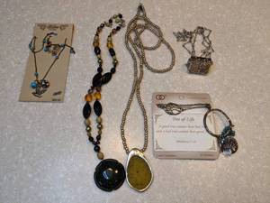 lot 417 image: Five New Necklaces Tree of Life Nine West Vintage America Collection P