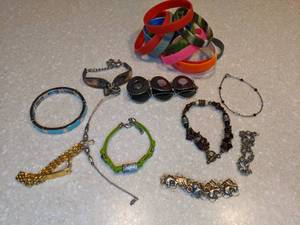 lot 418 image: Variety of Bracelets and Wrist Bands P