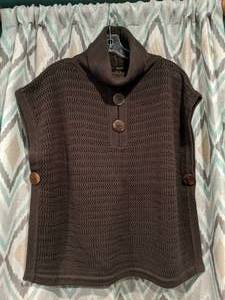 lot 426 image: Soo Serene New Turtleneck Sweater Dark Green Womens Size Medium P