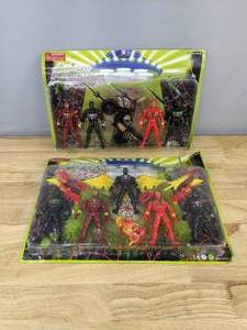 lot 91A image: (2) New Alien Power Figurines K
