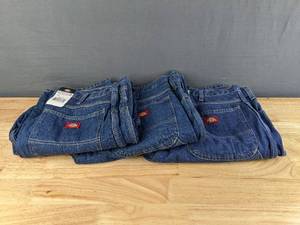 lot 15 image: 3 New Pairs of Dickies 1999 Carpenter Jeans - Rinsed Stonewashed Indigo Blue - Mens Size 32L 36W J