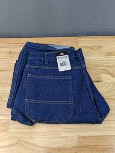 lot 74A image: New Pair of Dickies LU20 Industrial Carpenter Jeans - Rinsed Indigo Blue - Mens Size 32L 36W J