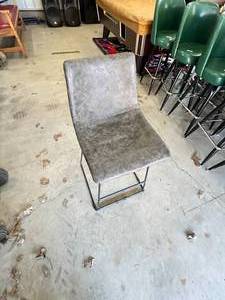 lot 53 image: Soft Suede Bar Stool