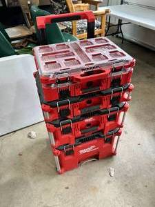 lot 81 image: Milwaukee Tools Packout Tool Storage System - 6-Piece Kit