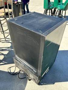 True Commercial Refrigerator 24 x 23x 40 - Working Condition