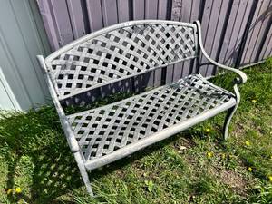 lot 2 image: 43 Steel Bench