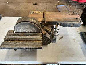 lot 60 image: Cal-Hawk 6-Belt & 9-Disc Sander - Fully Functional -