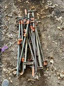 lot 99 image: Big Variety of Heavy Duty Construction Clamps - See Pictures