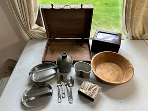 lot 192 image: Original World War 2 Mess Kit, Petrified Wood & A Whole Lot More Lot - See Pictures