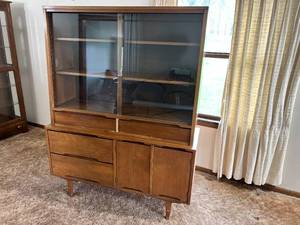 lot 209 image: Vintage  Style Hardwood Hutch Mid-century Modern