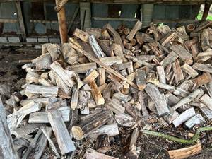 lot 222 image: Seasoned Hardwood Firewood Lot - Approx. 4 Cords Worth - Oak, Maple, Ash & White Elm - Take All - See Pictures