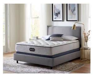 lot 20 image: Macys Exclusive - Beautyrest BR800 12 Medium Firm Queen Mattress