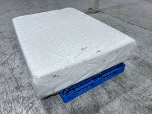 Sound Sleep Harbor Home Series 14 Medium Firm Memory Foam Quilted Top Queen Mattress